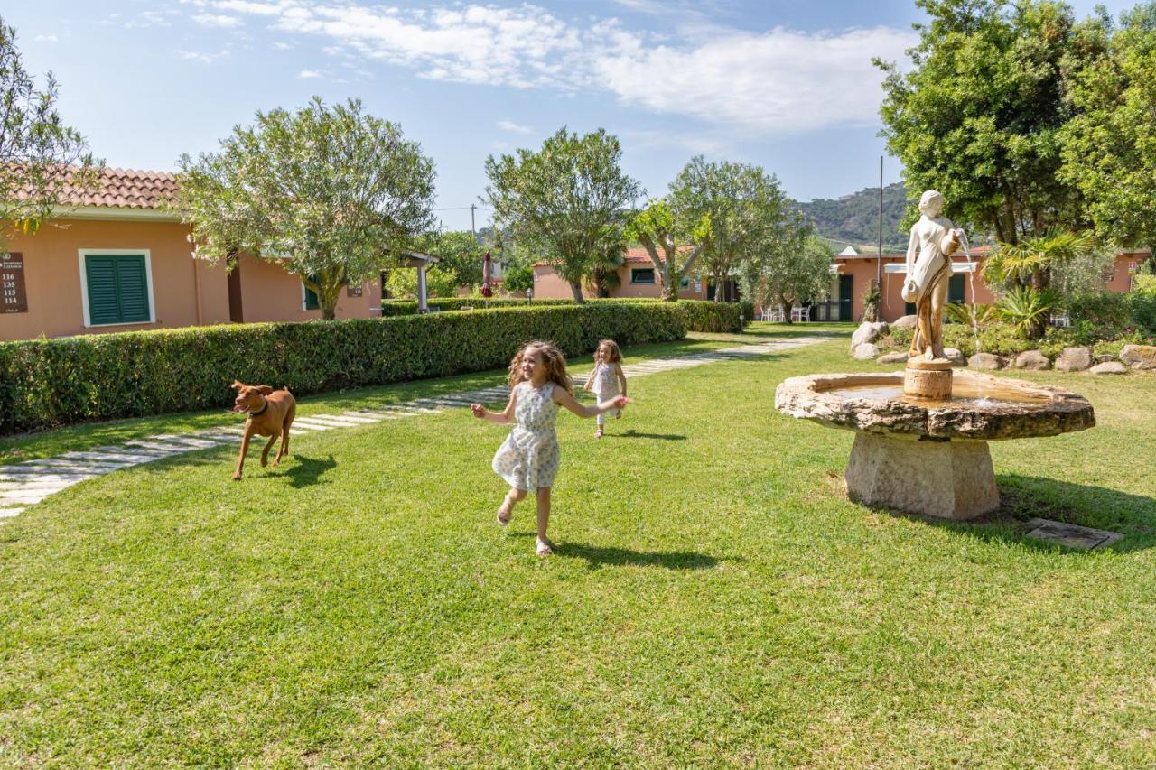 Country Hotel Residence Da Pilade Capoliveri  Esterno foto